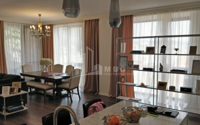 For Rent Flat, in Sololaki