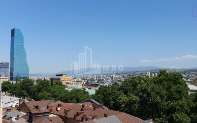 Продается Квартира, в Сололаки