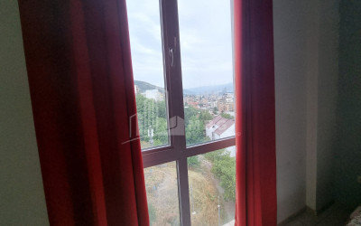 იყიდება ბინა, ვაკე