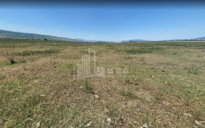 For Sale Country Land, in Tsilkani