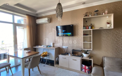 For Sale Flat, in Surrounding area of metro Guramishvili