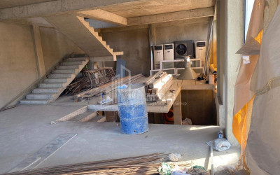 For Rent Витражный фасад Commercial, in Gldani Massive