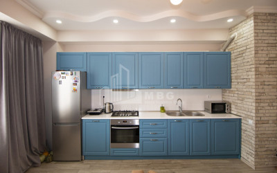 For Sale Building Commercial, in Isani