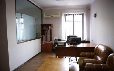 For Rent For office Commercial, in Saburtalo