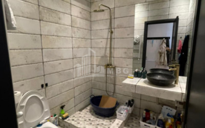 Продается Квартира, в Ваке