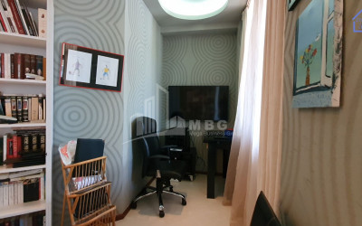 For Sale Flat, in Vake