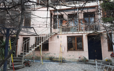 For Sale House - Villa, in Okros ubani