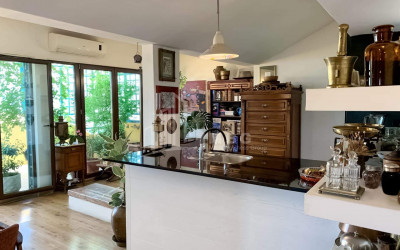 Продается Квартира, в Ваке