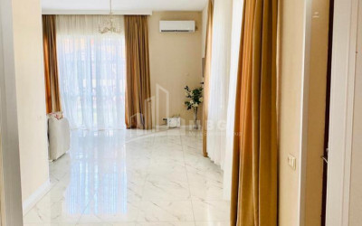 For Sale House - Villa, in Saburtalo