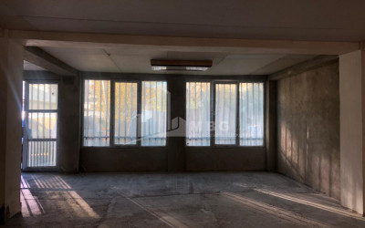 For Sale Витражный фасад Commercial, in Saburtalo