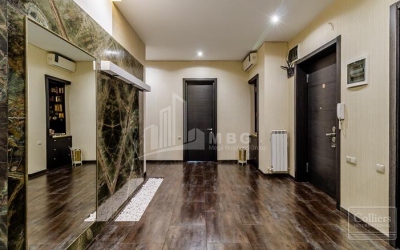 For Sale Flat, in Vake