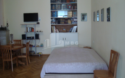 For Sale Flat, in Sololaki