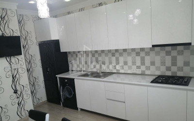 For Sale Flat, in Varketili