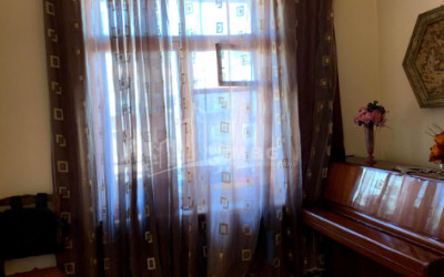 იყიდება ბინა, საბურთალო