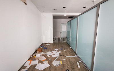 For Sale Витражный фасад Commercial, in Kaspi