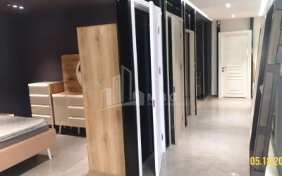 For Rent Building Commercial, in Mukhiani