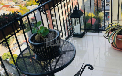 For Sale Flat, in Vake