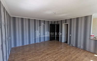 იყიდება ბინა, საბურთალო