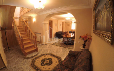 For Sale House - Villa, in Saburtalo