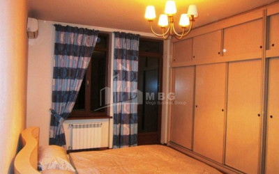 For Rent Flat, in Kalaubani