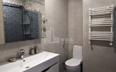 For Sale Flat, in Isani