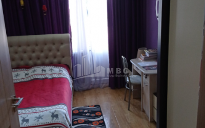 For Sale Flat, in Surrounding area of metro Grmaghele