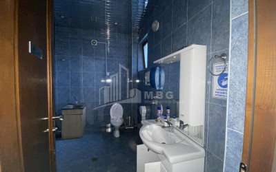 В аренду Для офис Коммерческий, в Ваке