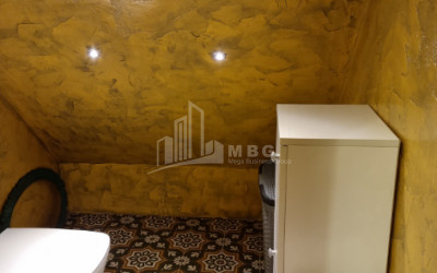 Продается Дом - Вилла В Коджори, Мтацминда Район