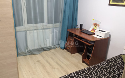 For Sale Flat, in Sanzona