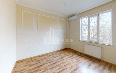 For Sale Building Commercial, in Kutaisi