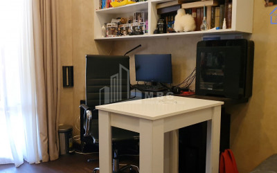 For Sale Flat, in Vake