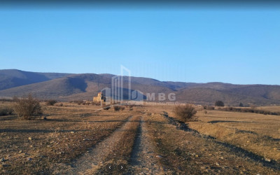 For Sale Country Land, in Ksovrisi