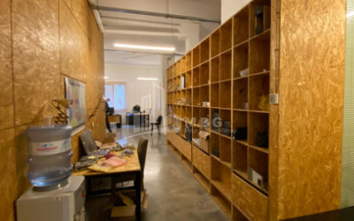 For Rent For office Commercial, in Sololaki