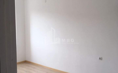 For Sale Flat, in Isani