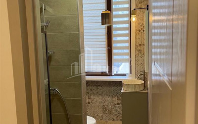 ქირავდება ბინა, ვერა