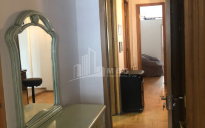 For Sale Hostel - Guesthouse Commercial, in Sololaki