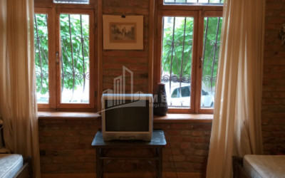 В аренду Квартира, в Мтацминда