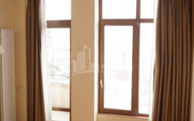 For Rent Hotel - Resort Commercial, in Mtatsminda District