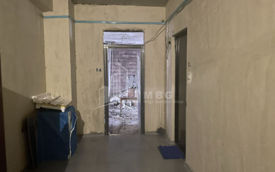 For Sale Flat, in Surrounding area of metro Guramishvili