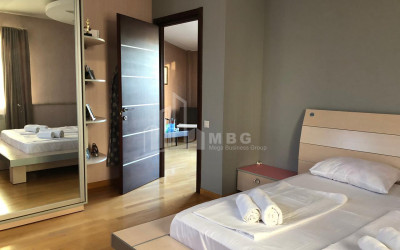 В аренду Квартира, в Мтацминда