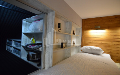 For Sale Flat, in Abanotubani