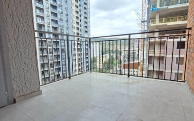 For Sale New building Flat On Street A. Politkovskaya (Jikia), საბურთალო