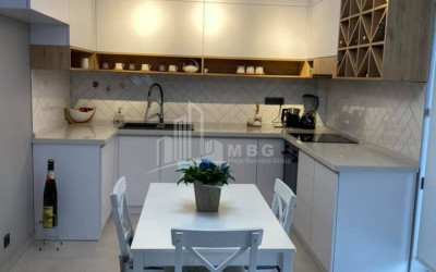 იყიდება სახლი - აგარაკი, დიდი დიღომი