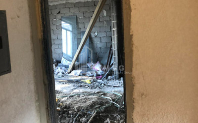 For Sale Flat, in Sanzona