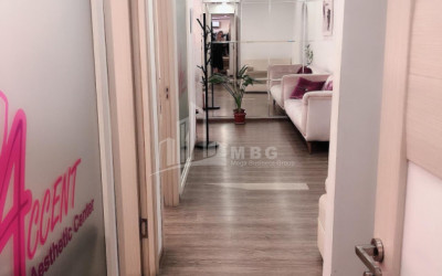 For Sale Витражный фасад Commercial, in Saburtalo