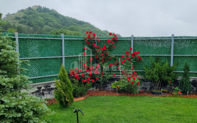 Продается Дом - Вилла В Коджори, Мтацминда Район