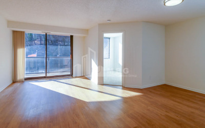 For Sale Витражный фасад Commercial, in Vake