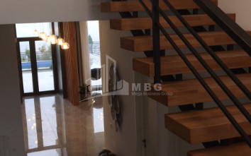 იყიდება სახლი - აგარაკი, ოქროყანა