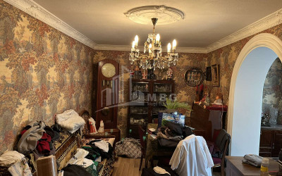 იყიდება ბინა, საბურთალო