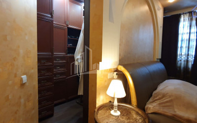 For Sale Flat, in Vake